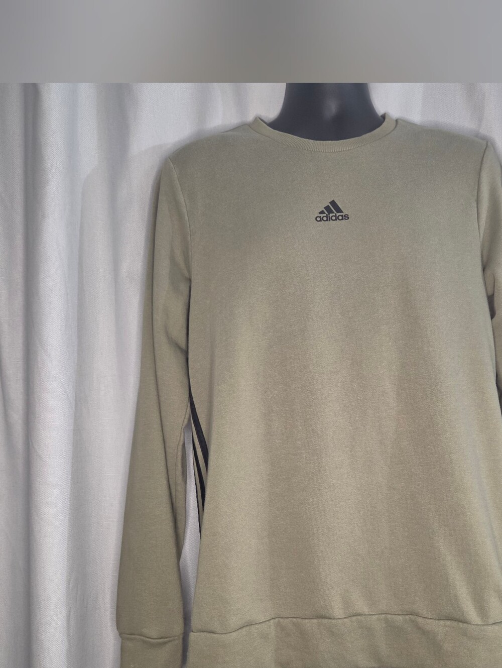 Adidas Men’s M Medium Olive Crewneck Sweater
